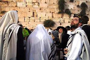Tisha b'Av at the Kotel 2007