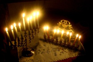 chanukah-candle-lighting