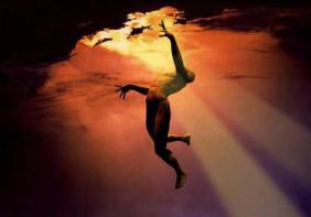 icarus-seeking-light