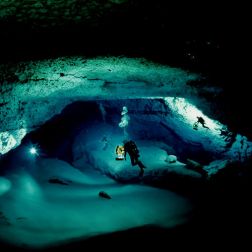 mariana_trench_edgepoint